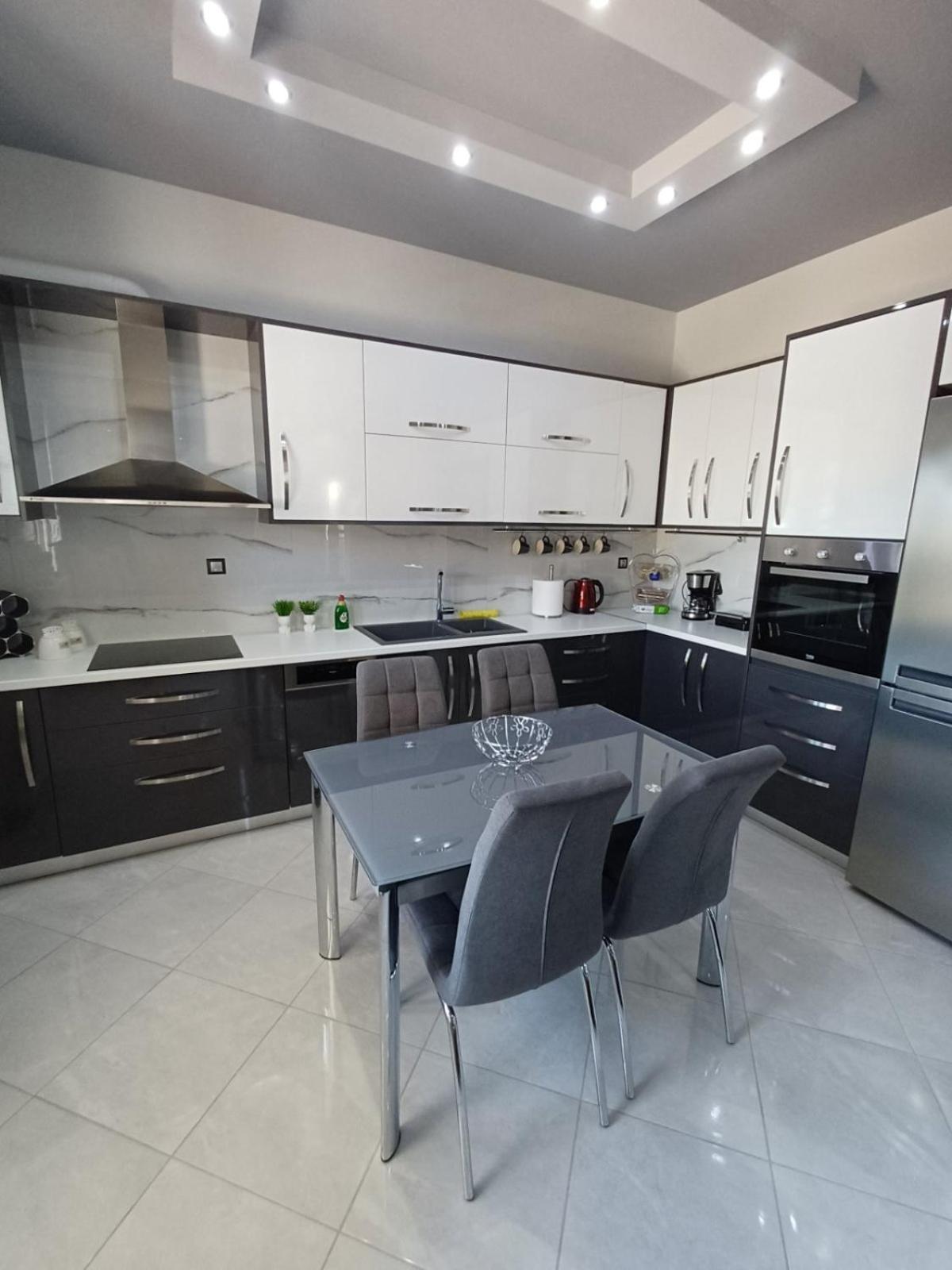 Luxury Apartment أمارنثوس المظهر الخارجي الصورة